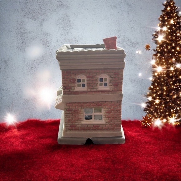 Home Town America Collection "Blue Ribbon Cafe" Christmas Village Piece 1994 - Picture 2 of 9